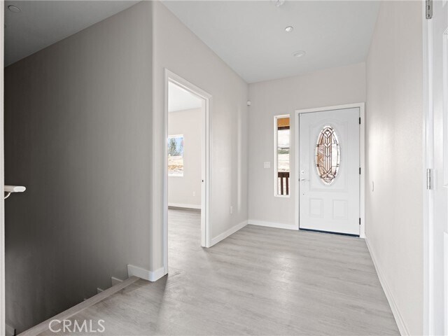 Building Photo - 8411 Buckthorn Ave