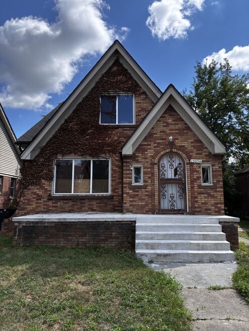 Building Photo - 15054 Freeland St