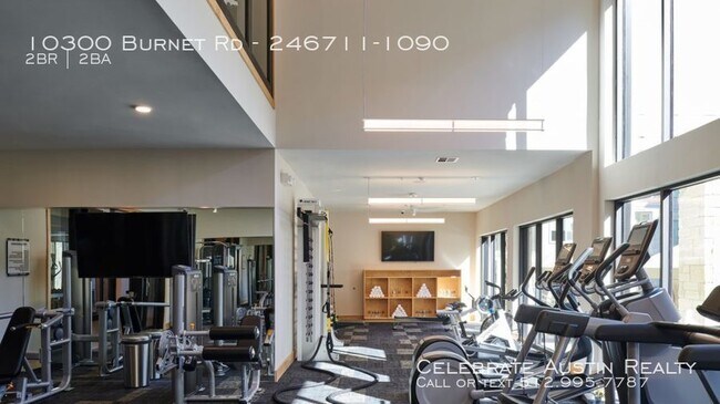 Building Photo - WSB Up to 6 Weeks FREE
