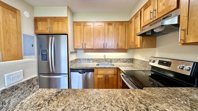 Building Photo - 2 BED/2 BATH - Heritage House (Hawaii Kai)...