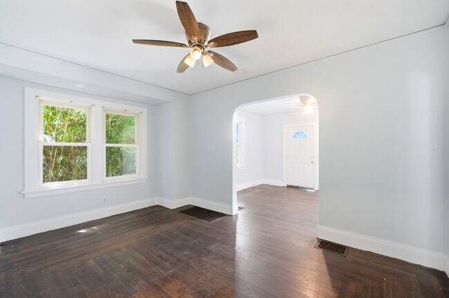 Building Photo - LEASING SPECIAL - sign a 13-month lease by 7/31/2026 and second month is free!