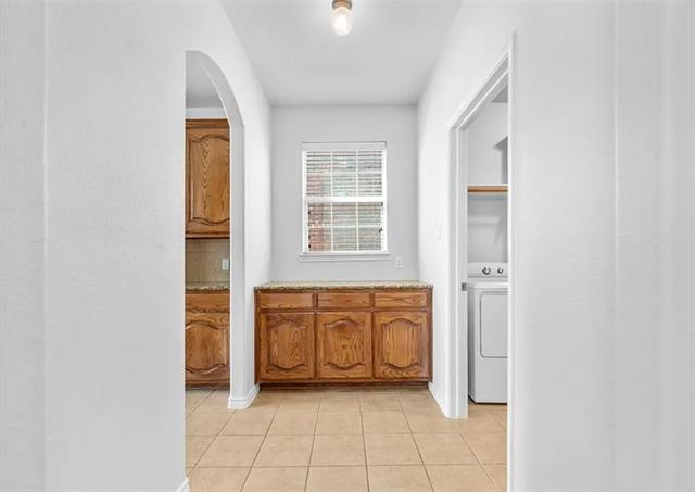 Building Photo - 8401 Hitching Tr