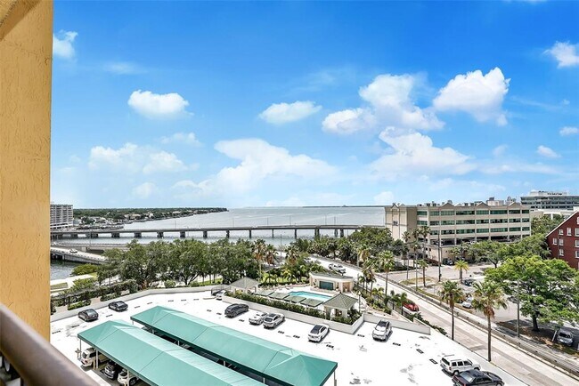 Building Photo - 345 Bayshore Blvd