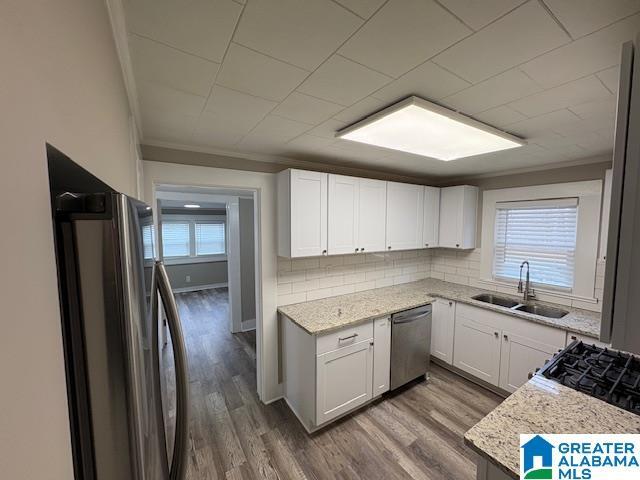 Building Photo - 336 3rd St E