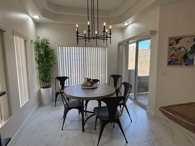 Building Photo - Furnished Scottsdale Condo w/2 car garage