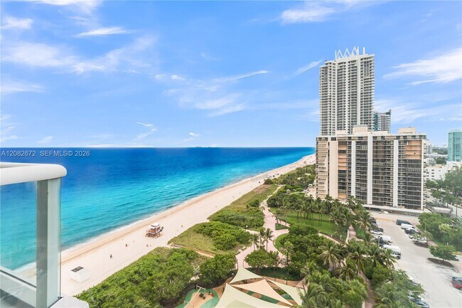 Building Photo - 6515 Collins Ave