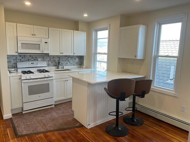 Building Photo - 117 Winthrop Shore Dr