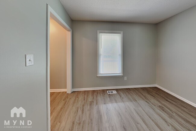 Building Photo - 9205 Meadow Sweet Ct