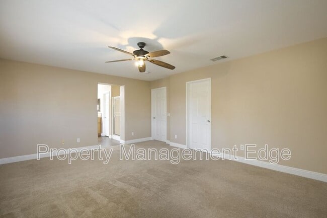 Building Photo - 34175 San Sebastian Ave
