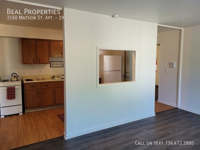 Building Photo - 3160 Matson St