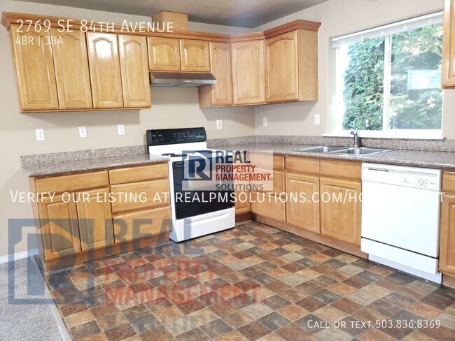 Building Photo - 2769 SE 84th Ave