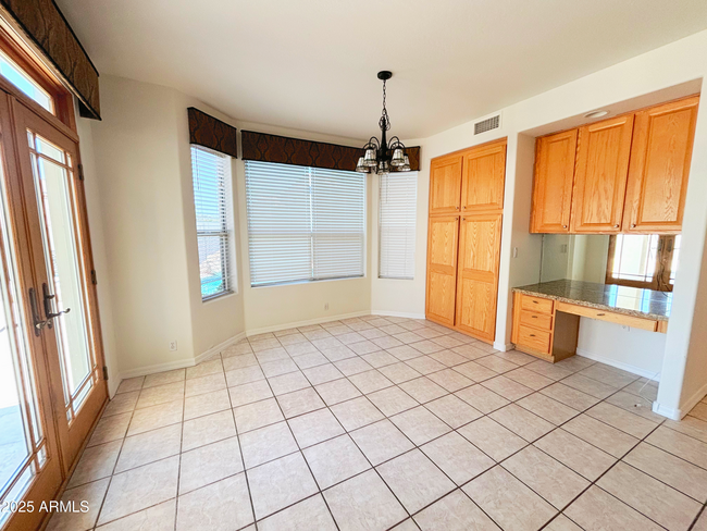 Building Photo - 3213 E Desert Flower Ln