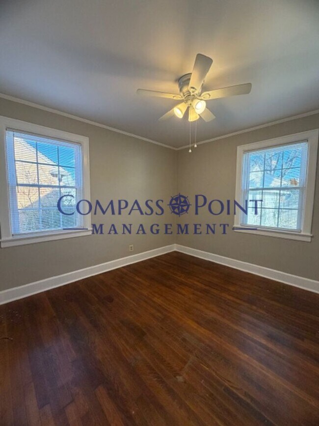 Building Photo - Welcome To Your New Home! FIRST MONTH'S RENT FREE!!