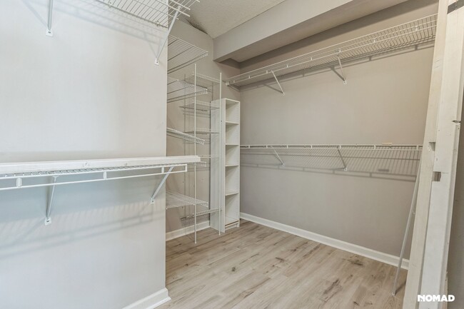 Building Photo - 3655 Liberty Ln