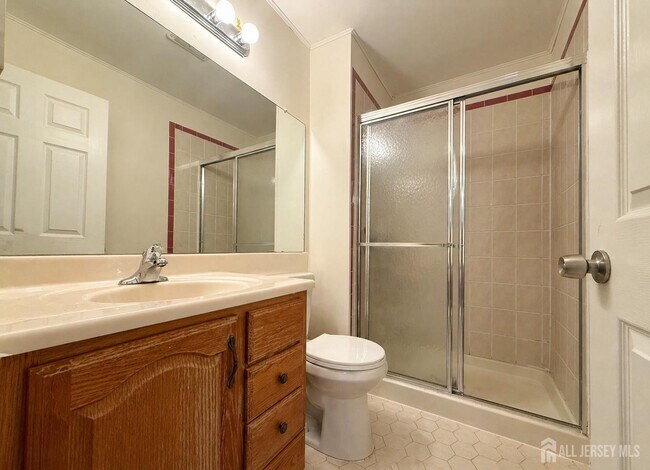 Building Photo - 161 Applegate Ln