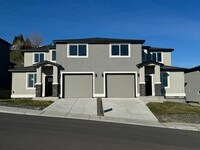 Building Photo - 822 Rio Vis Lp