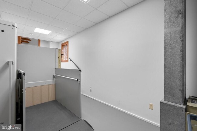 Building Photo - 5808 Riggs Rd