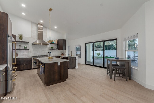 Building Photo - 8156 E Questa Rd