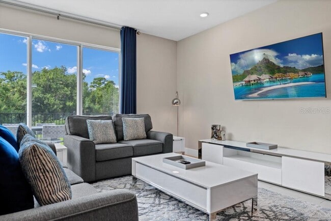 Building Photo - 7846 Spectrum Dr