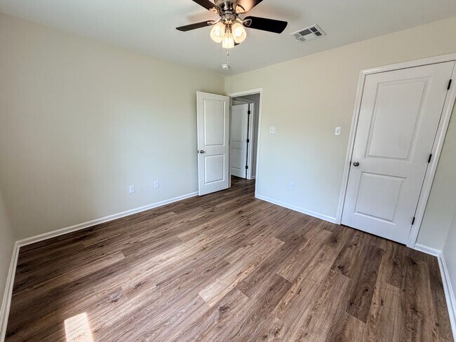 Building Photo - Brand new 2BR/2BA Duplex in Lake Charles!!