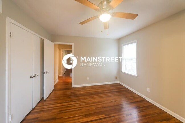 Building Photo - 1756 Dorrie Ln