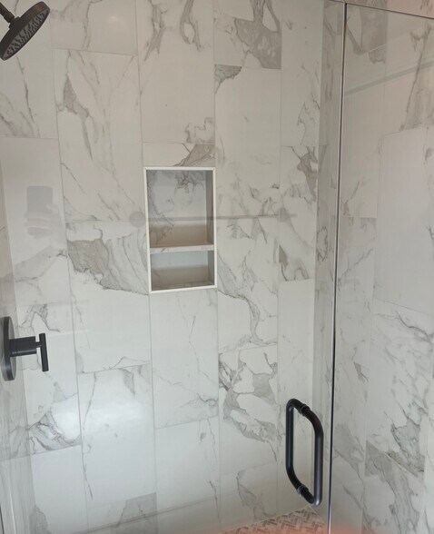 Master Bathroom - 110 Oceola Ave