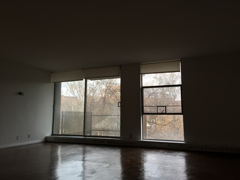Building Photo - 85 Winchester St