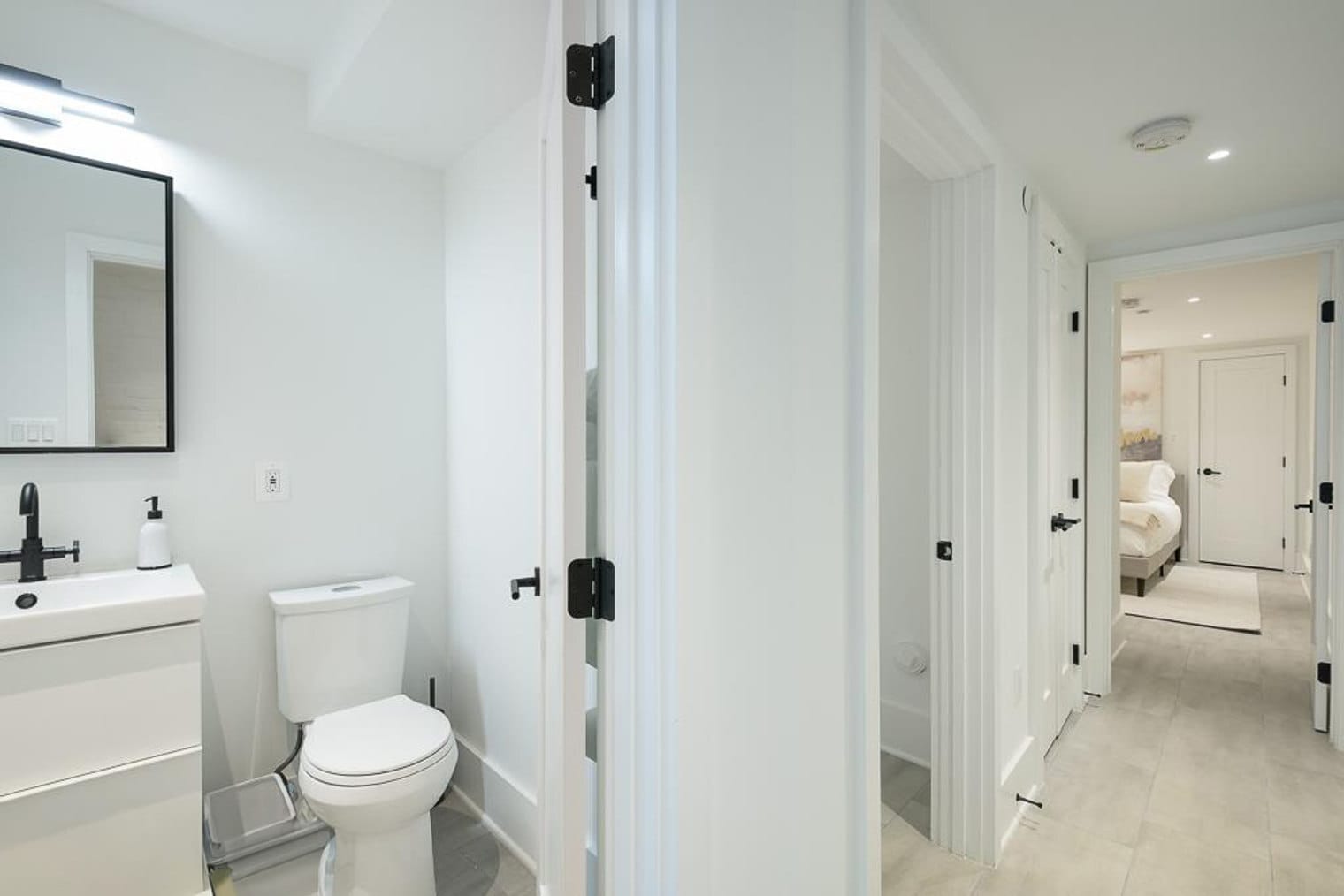 Building Photo - 1936 Calvert St NW