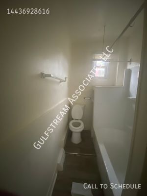 Building Photo - 22 S Catherine St