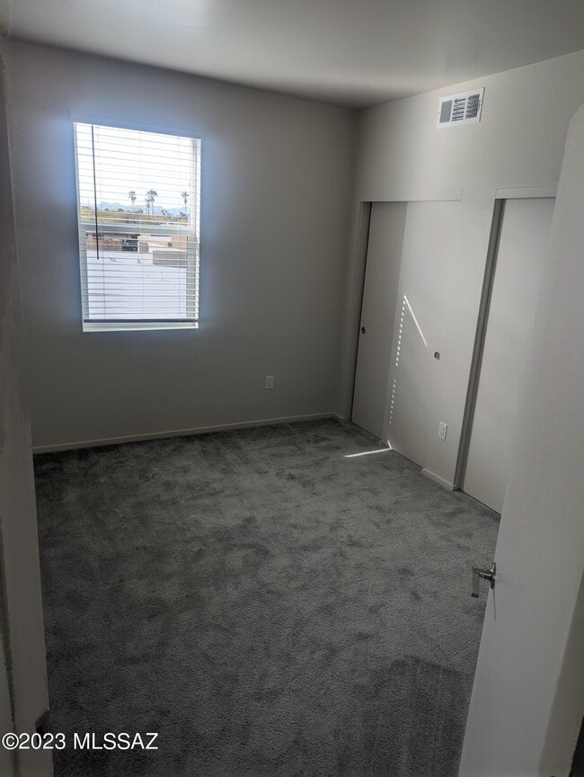 Building Photo - 1862 S Poetry Ln