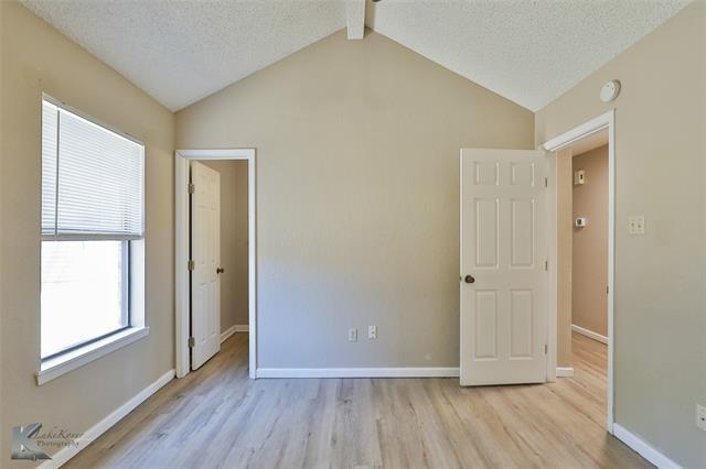 Building Photo - 3674 Radcliff Rd