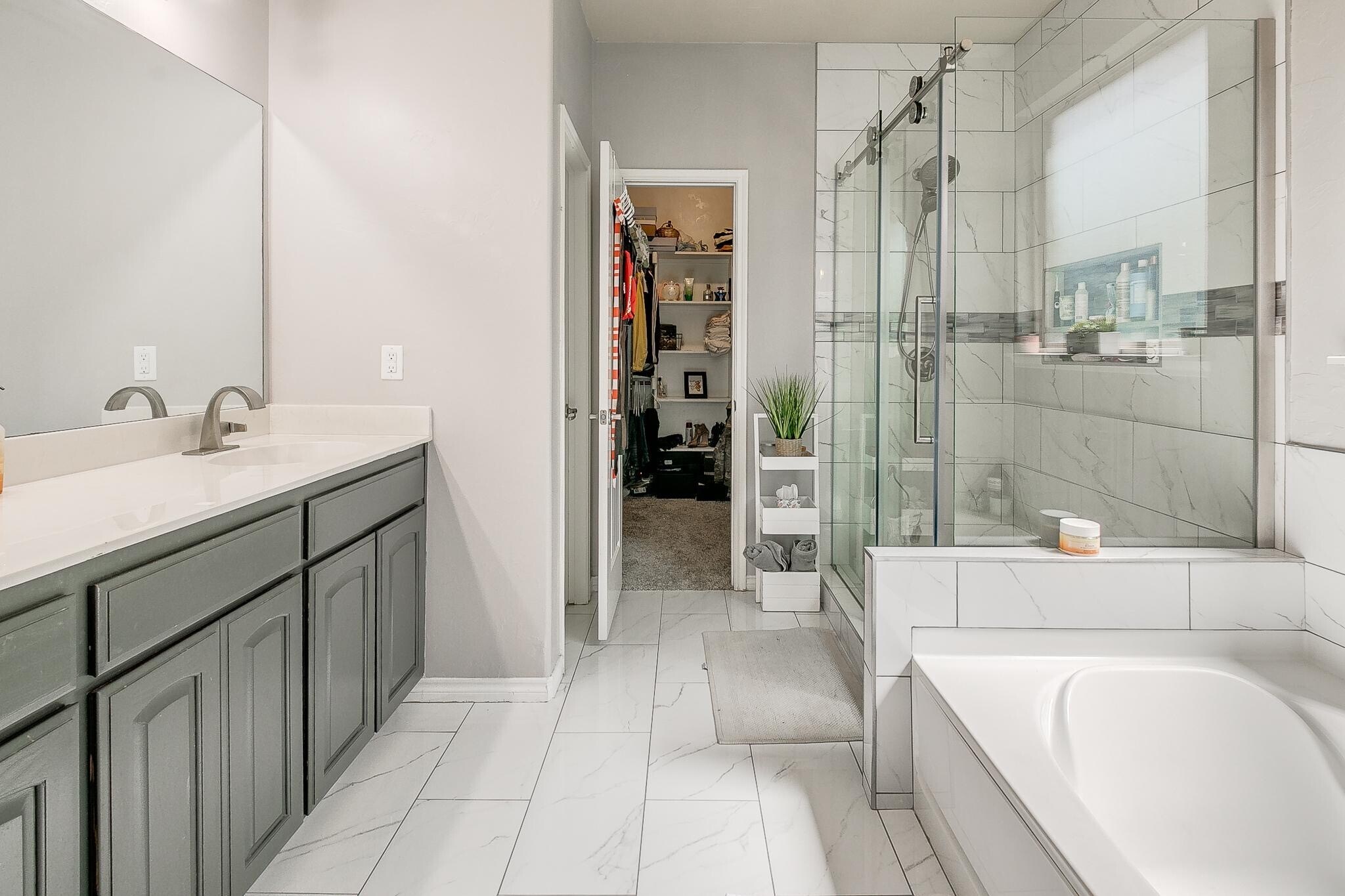 Building Photo - 3428 NW 176th St