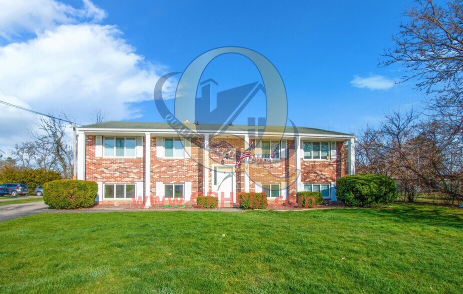 Building Photo - 7415 Roger Thomas Dr