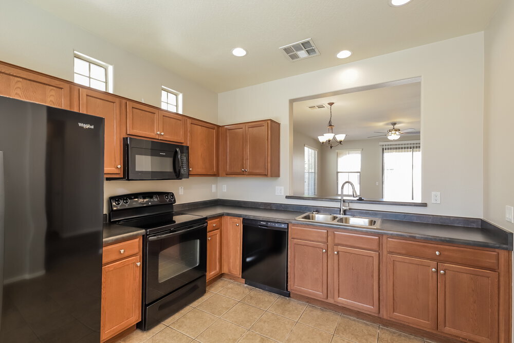 Building Photo - 21038 E Tierra Grande