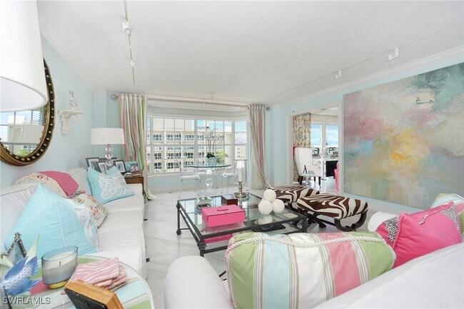 Building Photo - 1900 Gulf Shore Blvd N