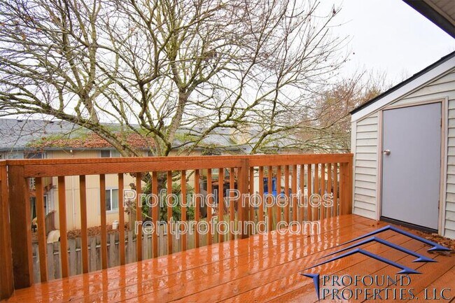 Building Photo - 12185 SW Gingham Ln