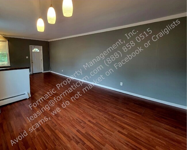 Building Photo - 7-9-11 Tobin Ln