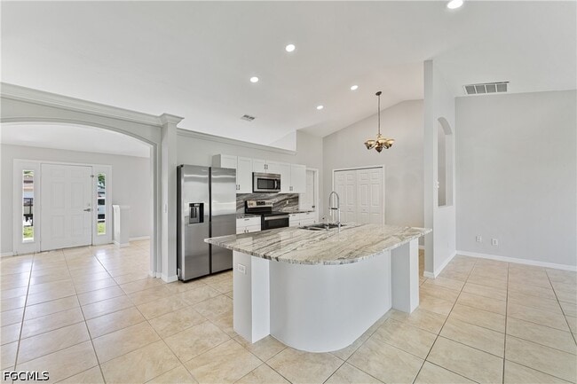 Building Photo - 1240 NW 22nd Pl
