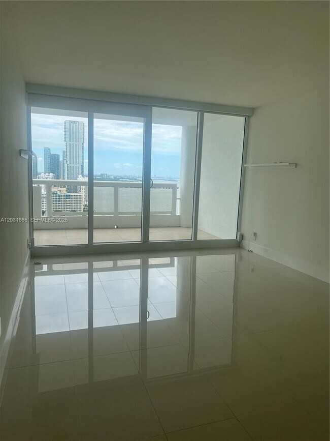 Building Photo - 1717 N Bayshore Dr