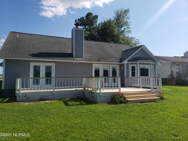 Building Photo - 133 Kelso Rd