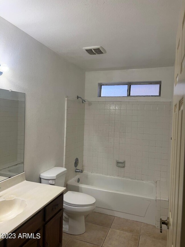 Building Photo - 5733 W Mescal St