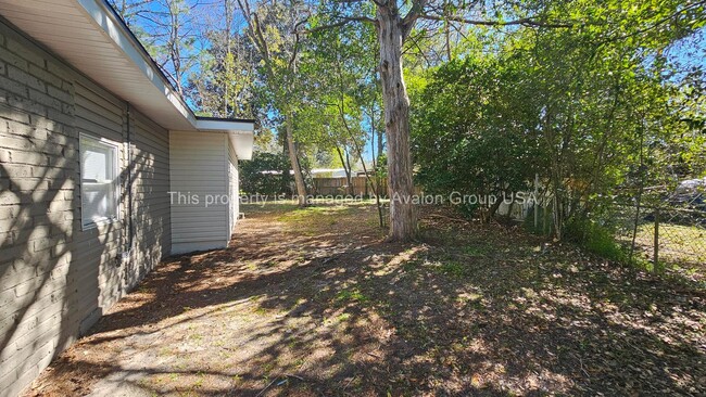 Building Photo - 2135 Corot Ct