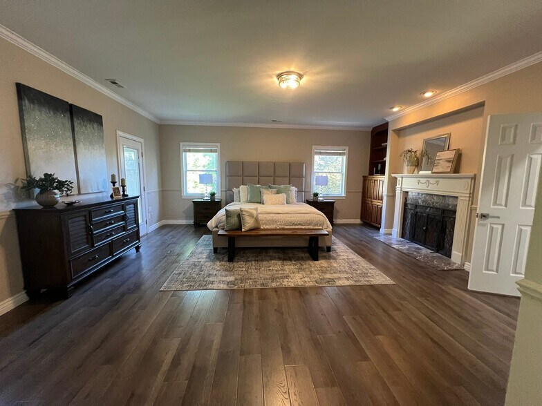 Building Photo - 2676 Hill Climb Cir