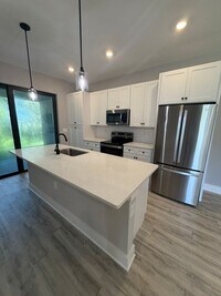 Building Photo - 26483 Explorer Rd