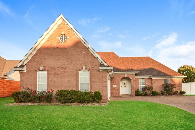 Primary Photo - 4462 Alixs Dr