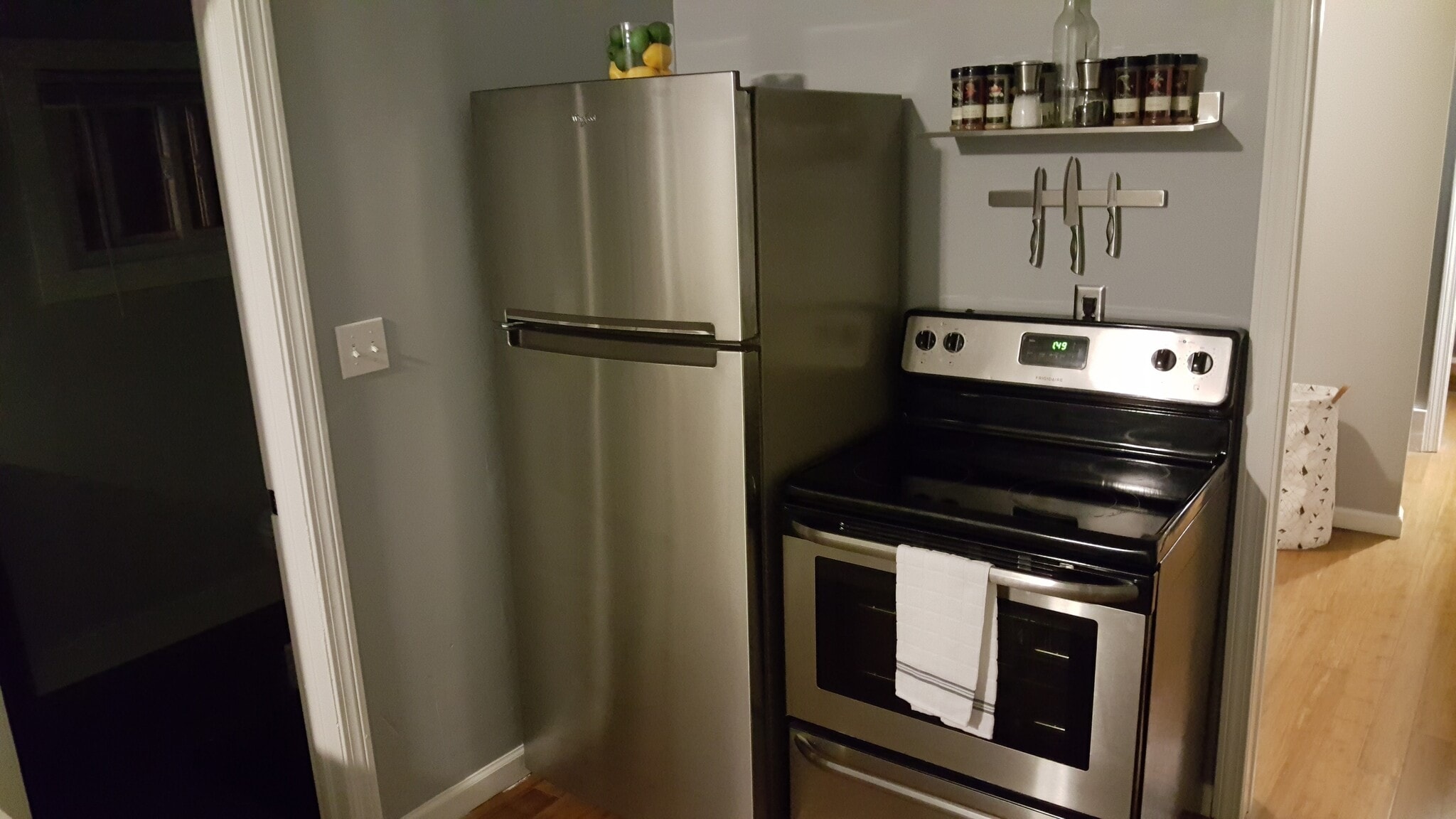 Building Photo - 372 Broadway