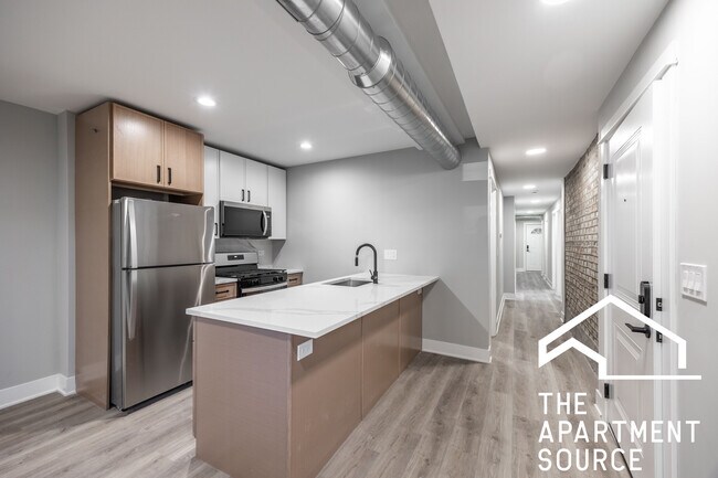 Building Photo - 2403 N Kedzie Blvd