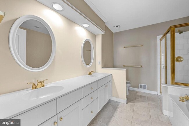 Building Photo - 4676 Kell Ln