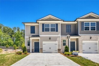 Building Photo - 5980 Skylar Dr