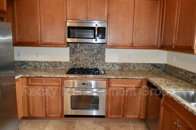 Building Photo - 1721 Cripple Creek Dr